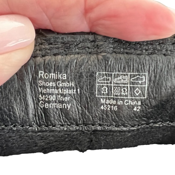 Romika Leather Chelsea Booties - Picture 2 of 11